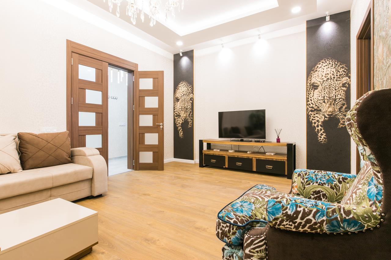 Sweet Home 6 Vip Rustaveli Avenue Tbilisi Exteriér fotografie